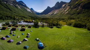 Trollstigen Camping and Gjestegård